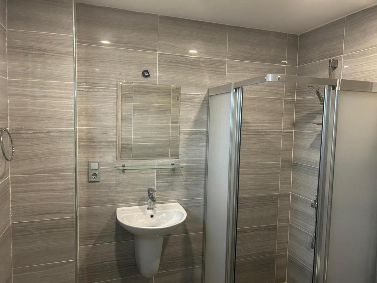 Vatan House Hotel Истанбул Екстериор снимка