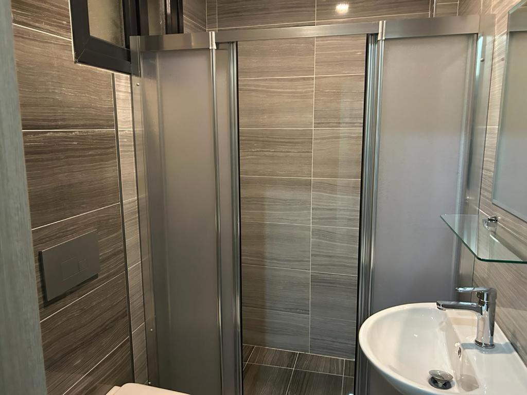 Vatan House Hotel Истанбул Екстериор снимка